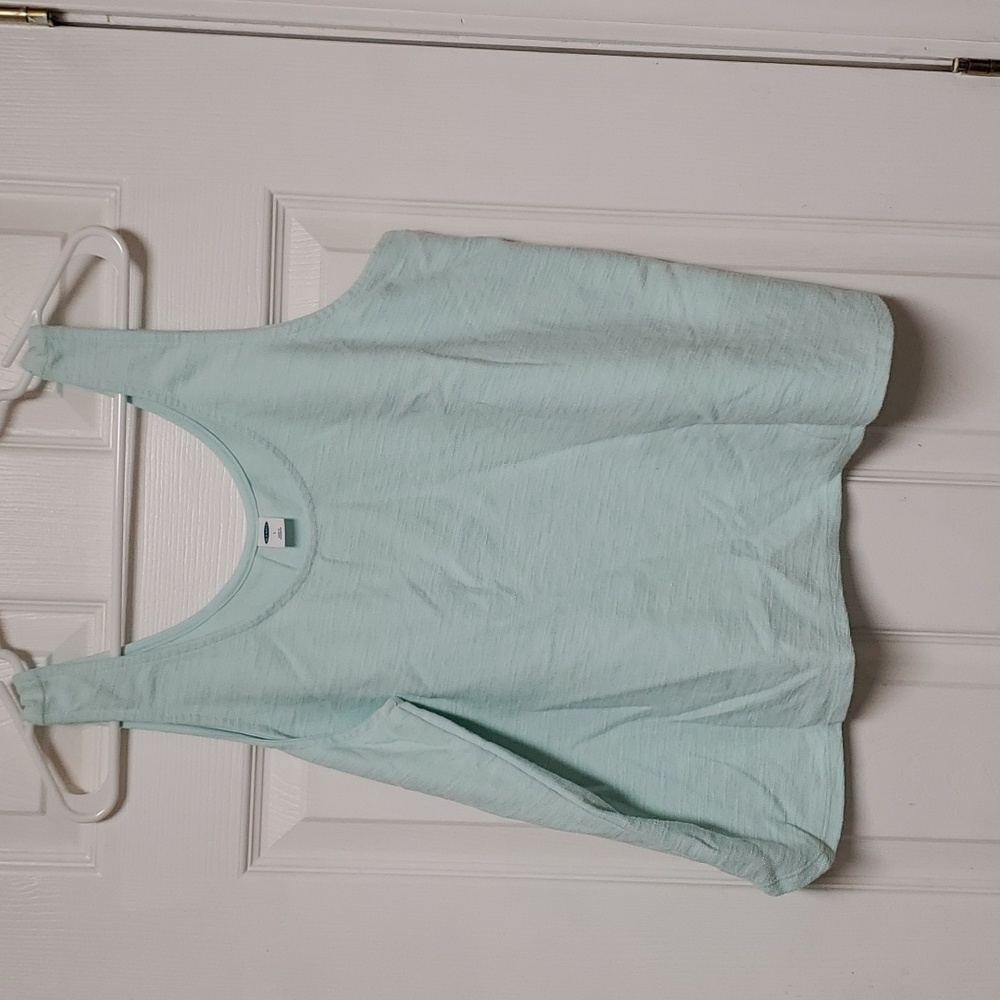 Old Navy Ladies' top. Size Large